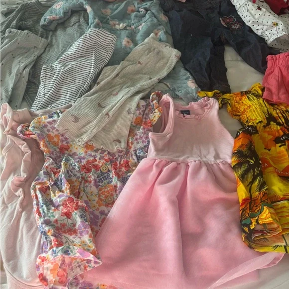 Newborn to 18 Months Baby Girl Clothing Bundle Lot - Picture 5 of 12